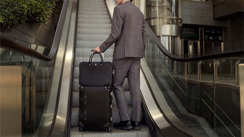 luggage_cabin_banner-1.jpg