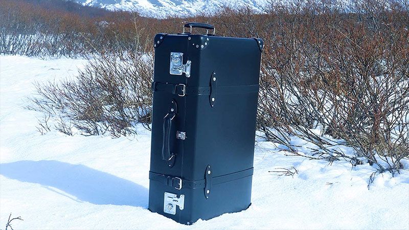 luggage_medium check-in_banner-1.jpg